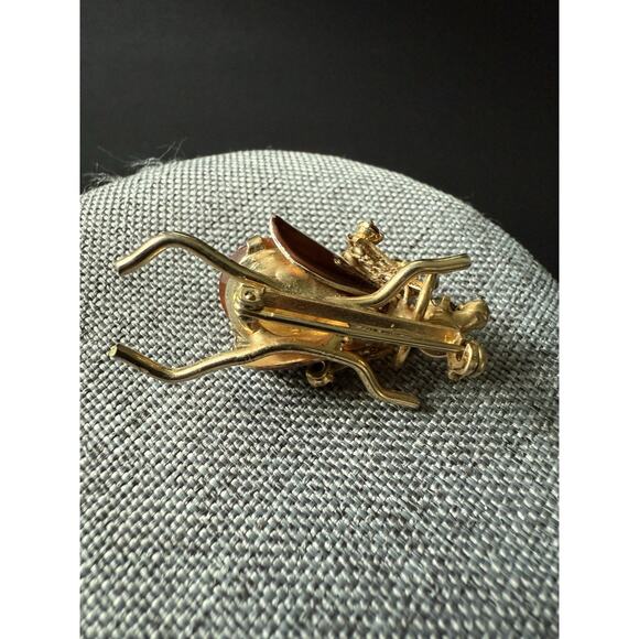 Vintage Rhinestone Enamel Bug Insect Brooch Pin Gold Tone Whimsy Art To Wear - Picture 3 of 7